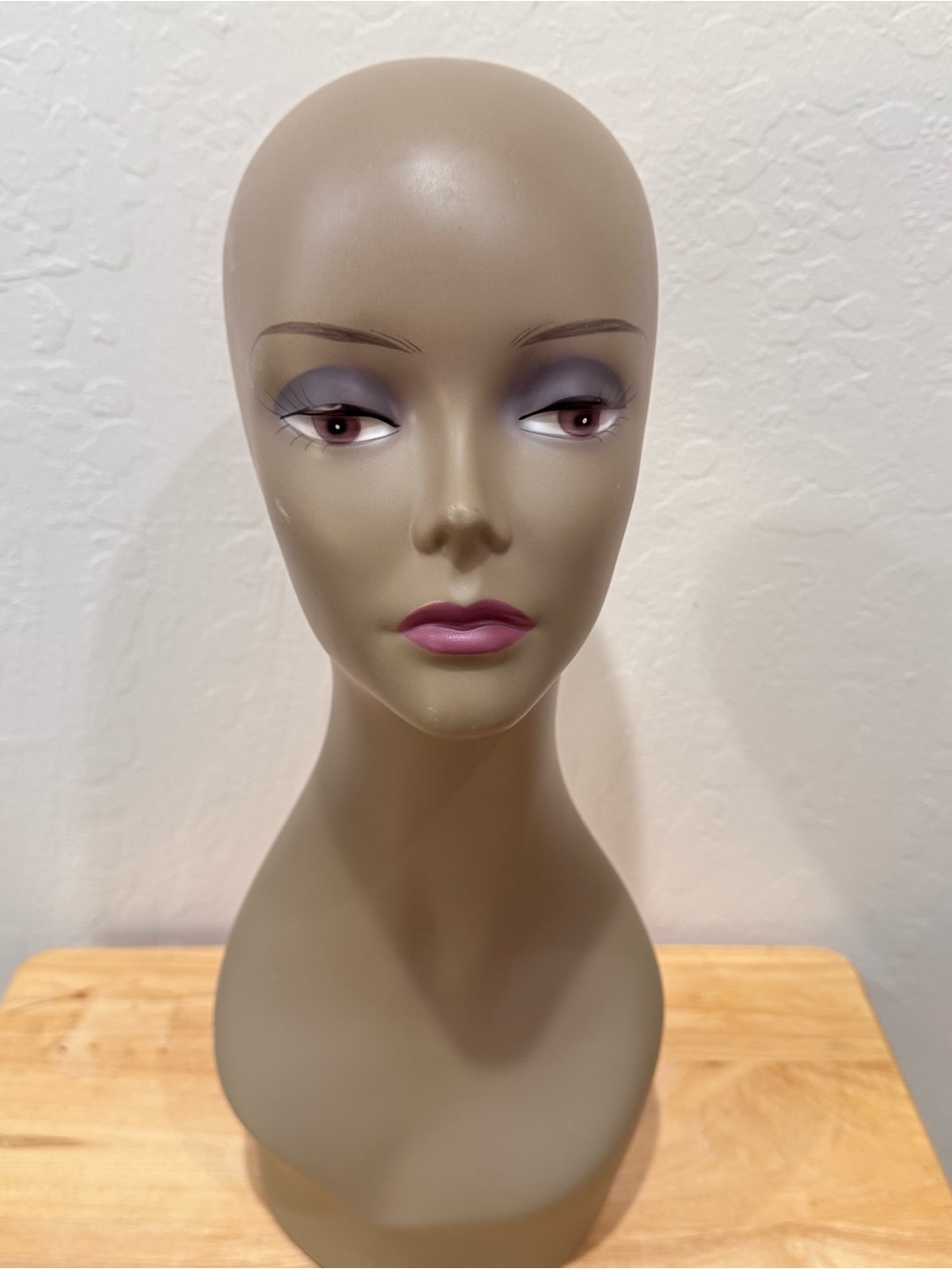 [11] Mannequin Head Plastic Display for Wigs Hats Sunglasses Jewelry